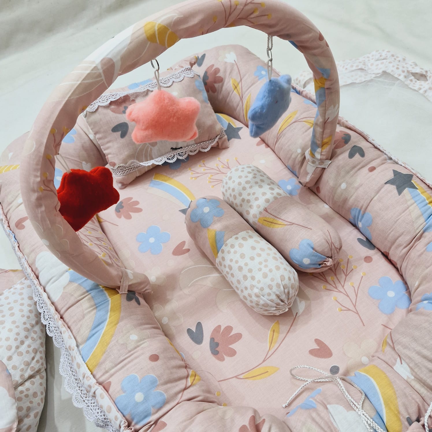 6 Pieces Snuggle With Rattles Pink Unicorn