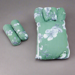 Carry Nest With Pillow green grey flowers