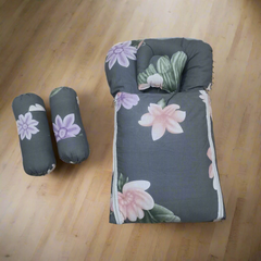 Carry Nest With Pillows Grey Flowers - vol 19
