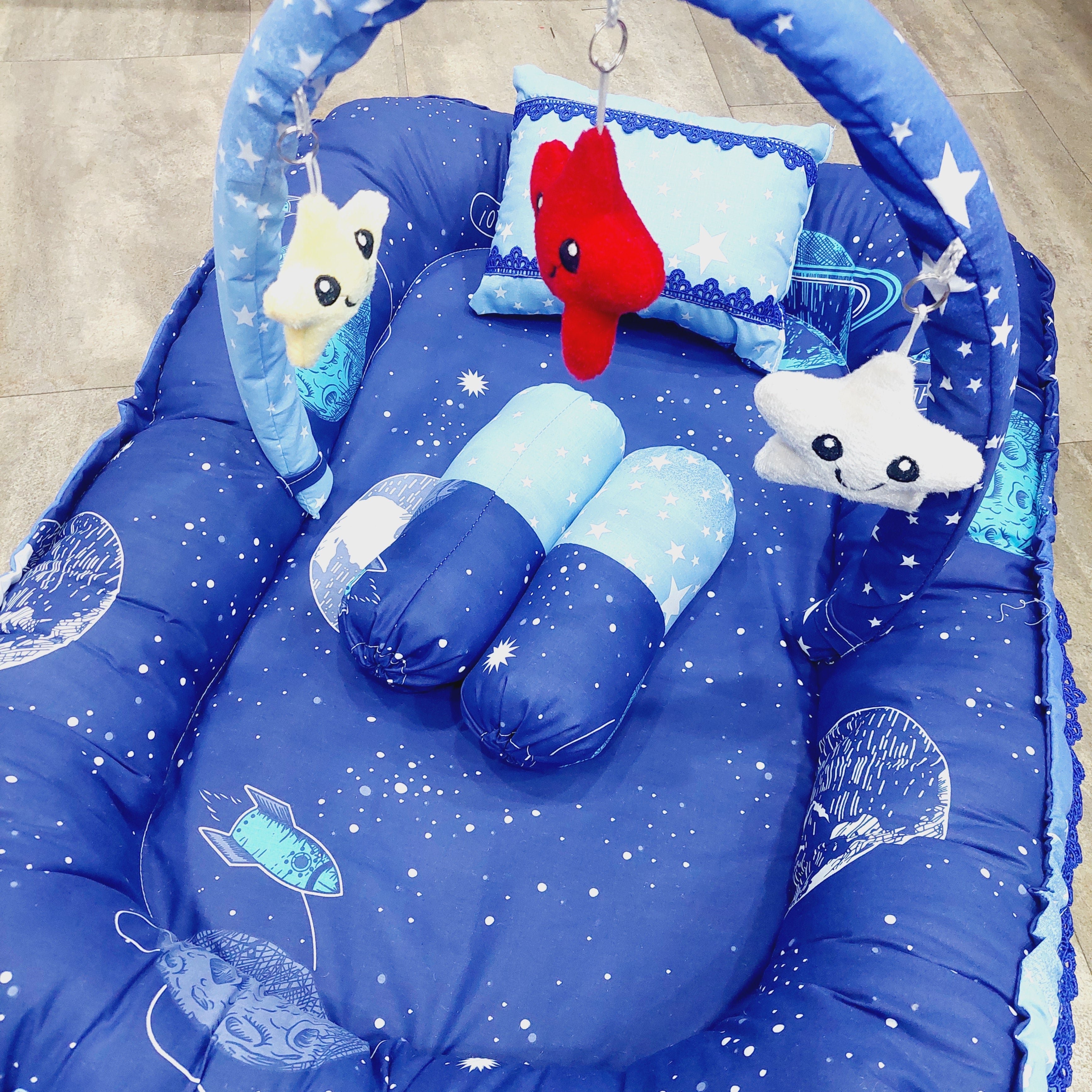 6 Pieces Rattle snuggle Blue stars planet